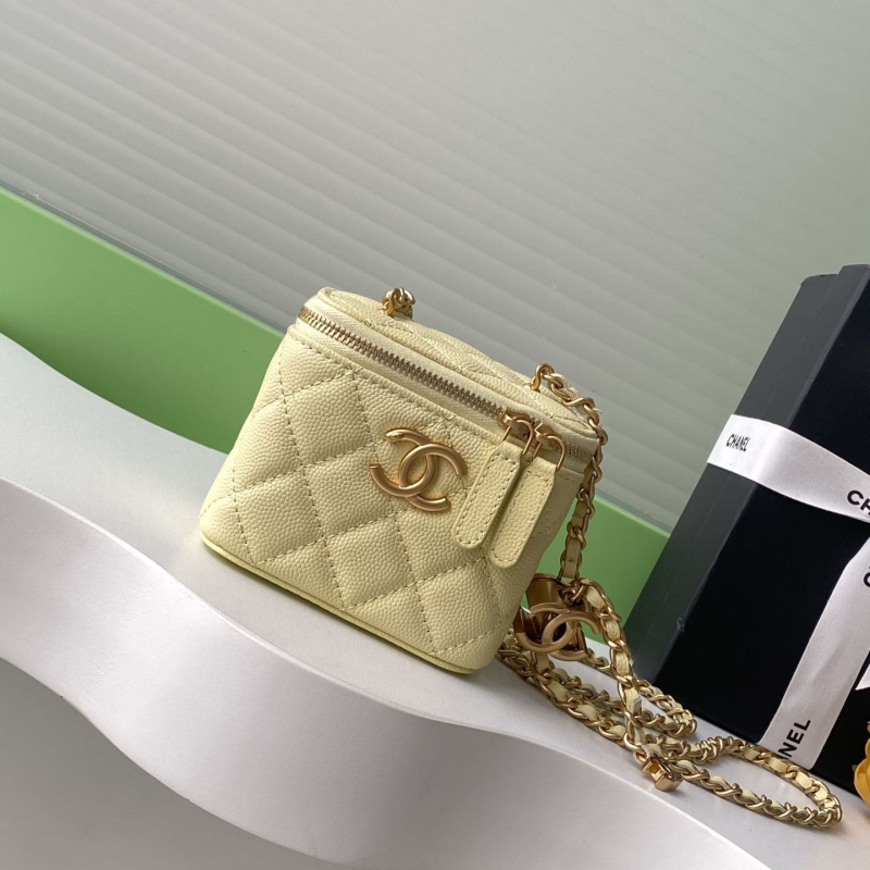 Ch**el cosmetic bags